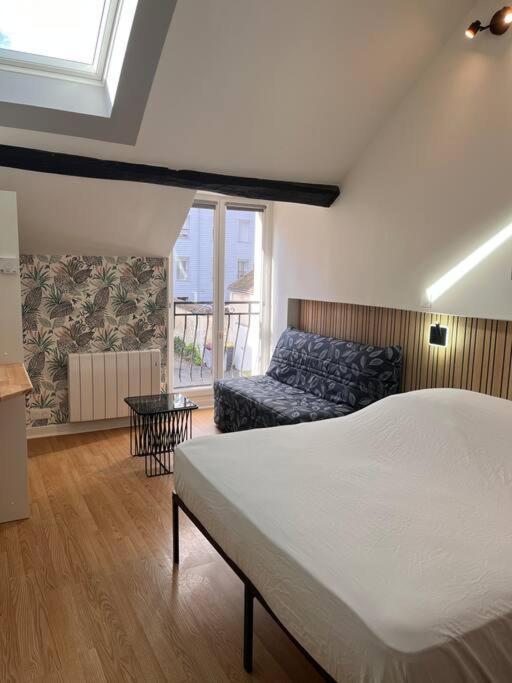 Studio Duplex Hypercentre Au Calme Avec Parking Фонтенбло Екстериор снимка